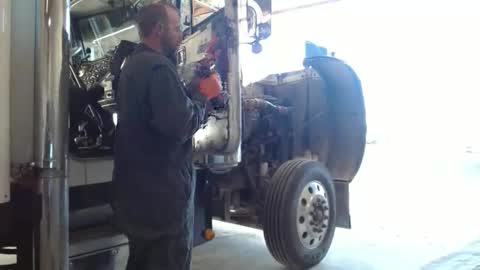 farmboy4720 online show from November 2, 10:36 pm