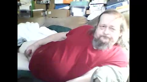 Snapshot of fasteddysex chatting on January 19, 3:42 pm HoneyCumJuice4U online show from January 19, 3:42 pm