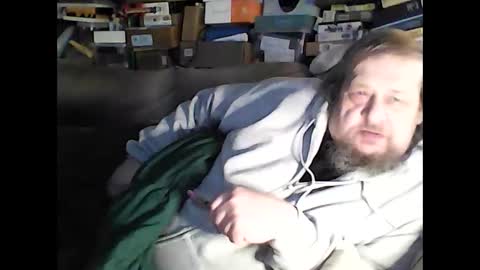 Snapshot of fasteddysex chatting on December 4, 12:30 am HoneyCumJuice4U online show from December 4, 12:30 am