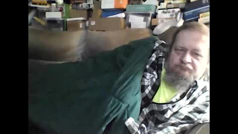Snapshot of fasteddysex chatting on December 27, 1:43 am HoneyCumJuice4U online show from December 27, 1:43 am