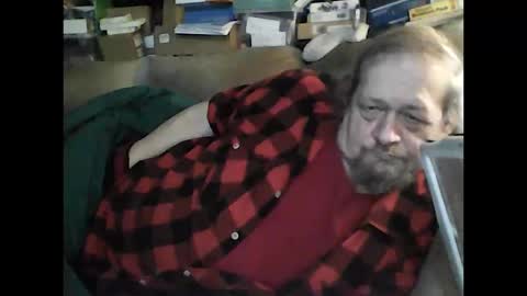 Snapshot of fasteddysex chatting on October 11, 5:33 am HoneyCumJuice4U online show from October 11, 5:33 am