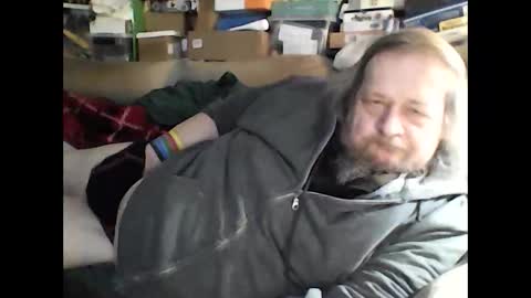 Snapshot of fasteddysex chatting on January 28, 3:25 am HoneyCumJuice4U online show from January 28, 3:25 am
