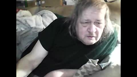 Snapshot of fasteddysex chatting on February 27, 10:04 am HoneyCumJuice4U online show from February 27, 10:04 am