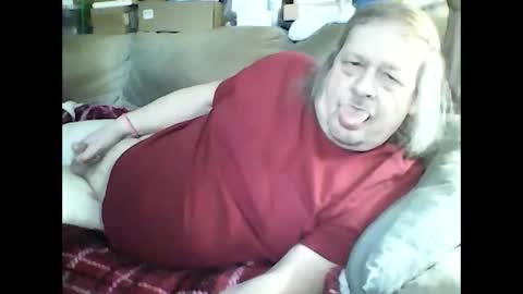 Snapshot of fasteddysex chatting on March 7, 8:00 pm HoneyCumJuice4U online show from March 7, 8:00 pm