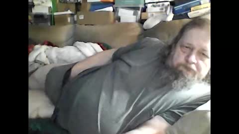 Snapshot of fasteddysex chatting on February 17, 10:18 am HoneyCumJuice4U online show from February 17, 10:18 am