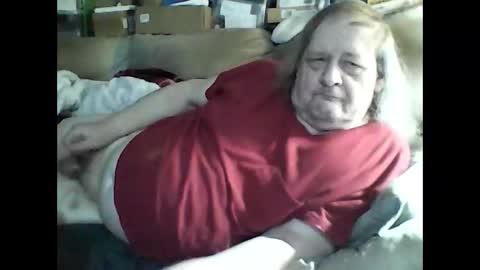 Snapshot of fasteddysex chatting on March 2, 12:31 am HoneyCumJuice4U online show from March 2, 12:31 am