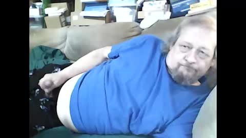 Snapshot of fasteddysex chatting on October 13, 6:14 pm HoneyCumJuice4U online show from October 13, 6:14 pm