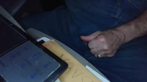 Snapshot of fatfreddythecat chatting on October 21, 11:40 pm Fred. online show from October 21, 11:40 pm