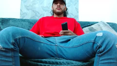 Snapshot of favid95 chatting on September 24, 1:31 pm favid95 online show from September 24, 1:31 pm