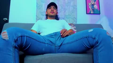 favid95 online show from March 2, 4:14 pm