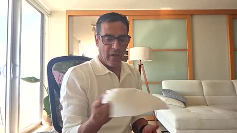 Miami Persian online show from October 31, 7:28 pm