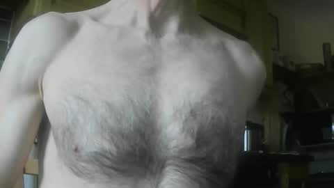 Snapshot of feardubh chatting on February 18, 4:49 pm feardubh online show from February 18, 4:49 pm