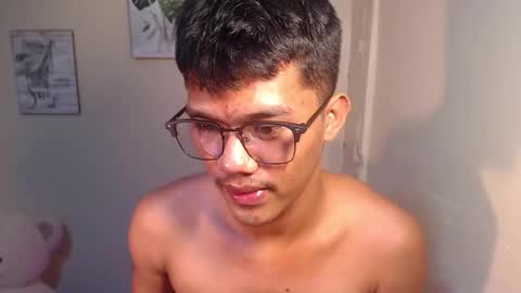 Snapshot of fearless_24 chatting on September 15, 7:04 pm Josh online show from September 15, 7:04 pm