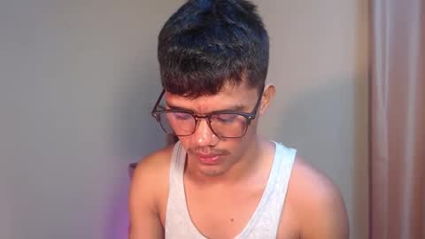 Snapshot of fearless_24 chatting on October 6, 8:46 pm Josh online show from October 6, 8:46 pm