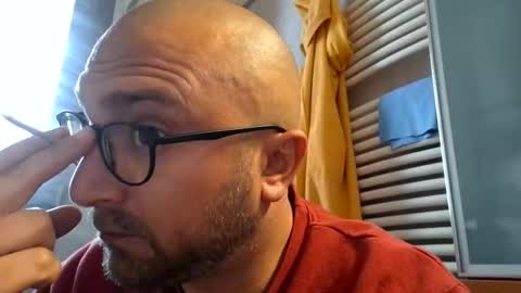 Snapshot of fede2985 chatting on February 17, 3:09 pm Fede online show from February 17, 3:09 pm