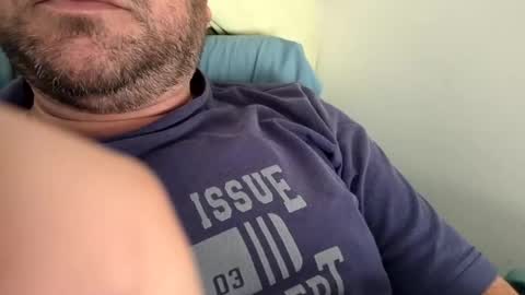 Snapshot of fede2985 chatting on January 5, 7:28 am Fede online show from January 5, 7:28 am