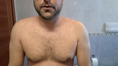 Snapshot of fede2985 chatting on February 3, 10:58 am Fede online show from February 3, 10:58 am