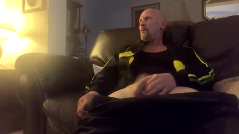 Snapshot of feeding_you chatting on October 14, 12:50 am feeding_you online show from October 14, 12:50 am