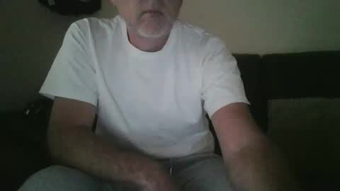 Snapshot of feet_fan69 chatting on October 7, 2:43 pm John Buck online show from October 7, 2:43 pm