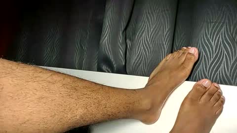 feetofmau online show from November 19, 7:19 am