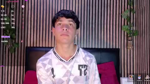 felipe_boy_18 online show from September 23, 2:11 am