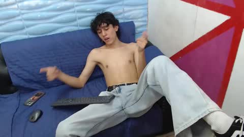Felipe Browns online show from December 31, 1:30 pm
