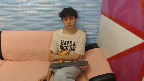 Felipe Browns online show from December 9, 1:15 pm