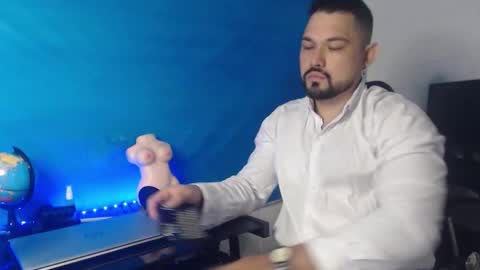 Snapshot of felipe_quiroz1 chatting on September 22, 11:43 am FELIPE QUIROZ online show from September 22, 11:43 am