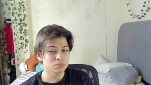 Snapshot of felix_leex chatting on September 12, 7:03 pm Felix leex online show from September 12, 7:03 pm