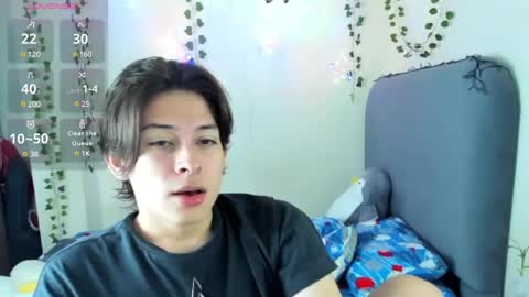 Snapshot of felix_leex chatting on December 14, 7:14 pm Felix leex online show from December 14, 7:14 pm
