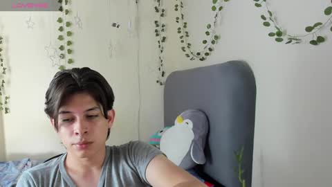 Snapshot of felix_leex chatting on January 31, 7:08 pm Felix leex online show from January 31, 7:08 pm