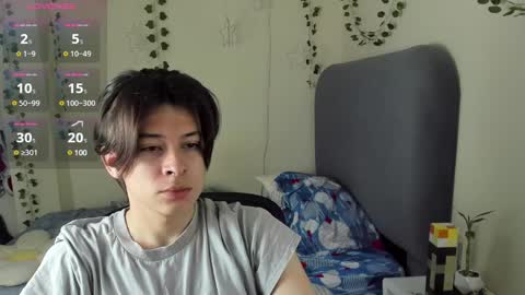 Snapshot of felix_leex chatting on December 29, 10:23 am Felix leex online show from December 29, 10:23 am