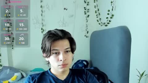 Snapshot of felix_leex chatting on March 1, 8:42 pm Felix leex online show from March 1, 8:42 pm