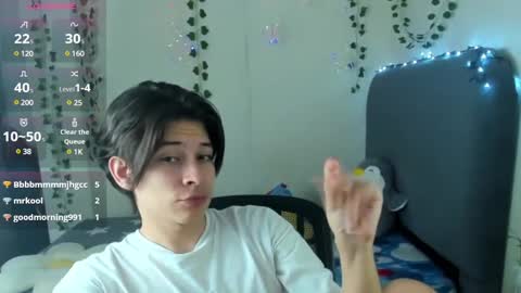 Snapshot of felix_leex chatting on December 14, 5:40 am Felix leex online show from December 14, 5:40 am