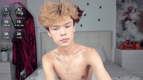 Snapshot of felix_rey chatting on October 25, 6:20 pm Felix online show from October 25, 6:20 pm