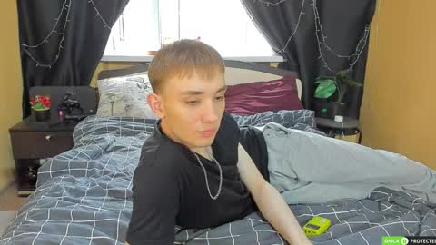 felixcurt online show from May 9, 7:42 am