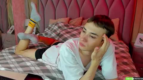 Snapshot of felixcurtis chatting on September 14, 7:05 pm Felix online show from September 14, 7:05 pm