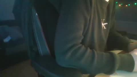 Snapshot of fem_alice_louis_dom chatting on December 8, 6:17 pm fem_alice_louis_dom online show from December 8, 6:17 pm