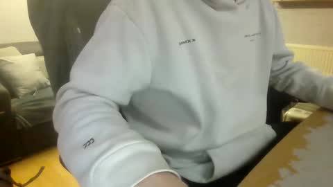 Snapshot of fem_alice_louis_dom chatting on December 21, 10:06 am fem_alice_louis_dom online show from December 21, 10:06 am