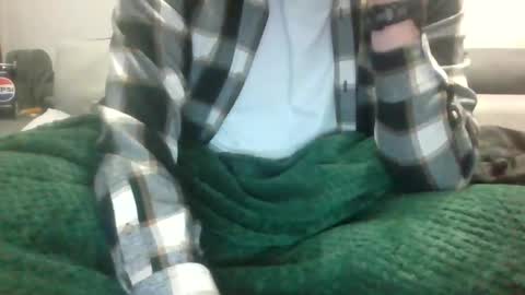 Snapshot of fem_alice_louis_dom chatting on December 25, 11:31 pm fem_alice_louis_dom online show from December 25, 11:31 pm