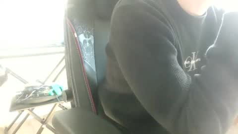 Snapshot of fem_alice_louis_dom chatting on September 28, 11:30 am fem_alice_louis_dom online show from September 28, 11:30 am