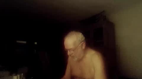 Snapshot of femdom_sub chatting on March 11, 2:32 am femdom_sub online show from March 11, 2:32 am