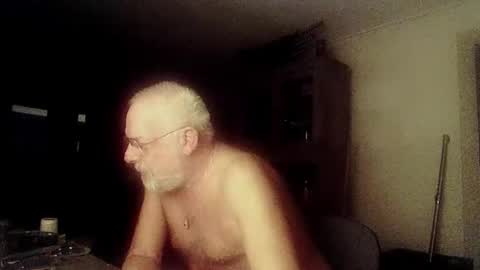Snapshot of femdom_sub chatting on January 6, 12:37 am femdom_sub online show from January 6, 12:37 am