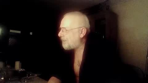 Snapshot of femdom_sub chatting on January 3, 7:39 pm femdom_sub online show from January 3, 7:39 pm