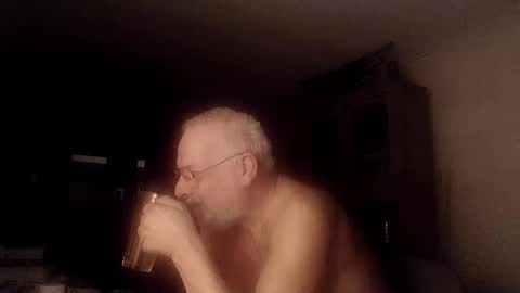 Snapshot of femdom_sub chatting on March 6, 1:58 am femdom_sub online show from March 6, 1:58 am