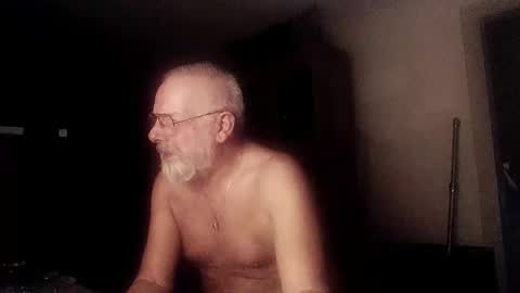 Snapshot of femdom_sub chatting on January 30, 12:50 am femdom_sub online show from January 30, 12:50 am