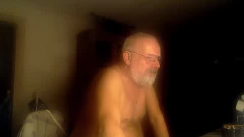 Snapshot of femdom_sub chatting on October 14, 3:35 am femdom_sub online show from October 14, 3:35 am