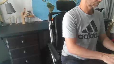 femdomsubby online show from February 7, 2:19 am