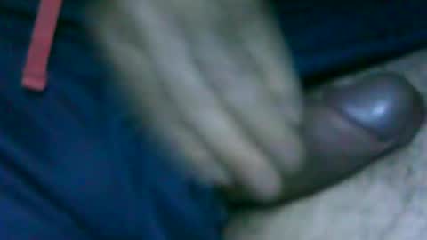 Snapshot of fer_2197 chatting on October 17, 1:04 pm fer_2197 online show from October 17, 1:04 pm