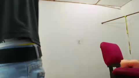 fernandez_latinblack online show from January 16, 3:02 am